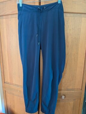 Athleta Navy Drawstring Jogger Pants